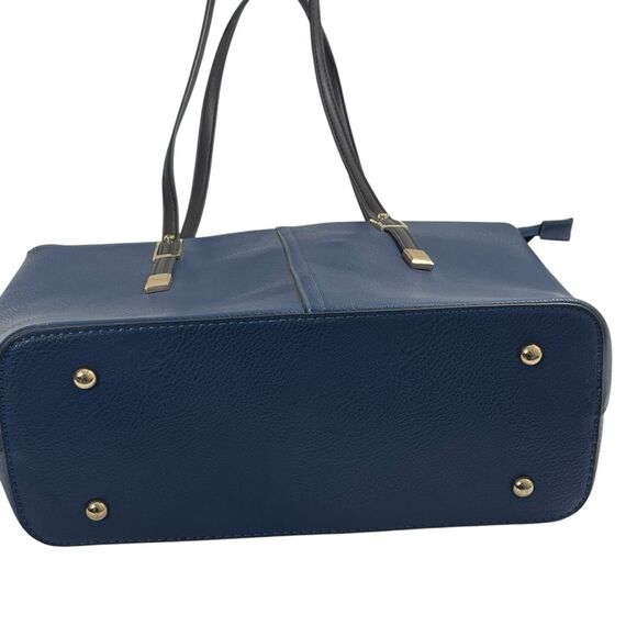 PortoVino Classic Tote Bag - Vegan
Leather Wine Purse Navy Blue - Picture 11 of 14
